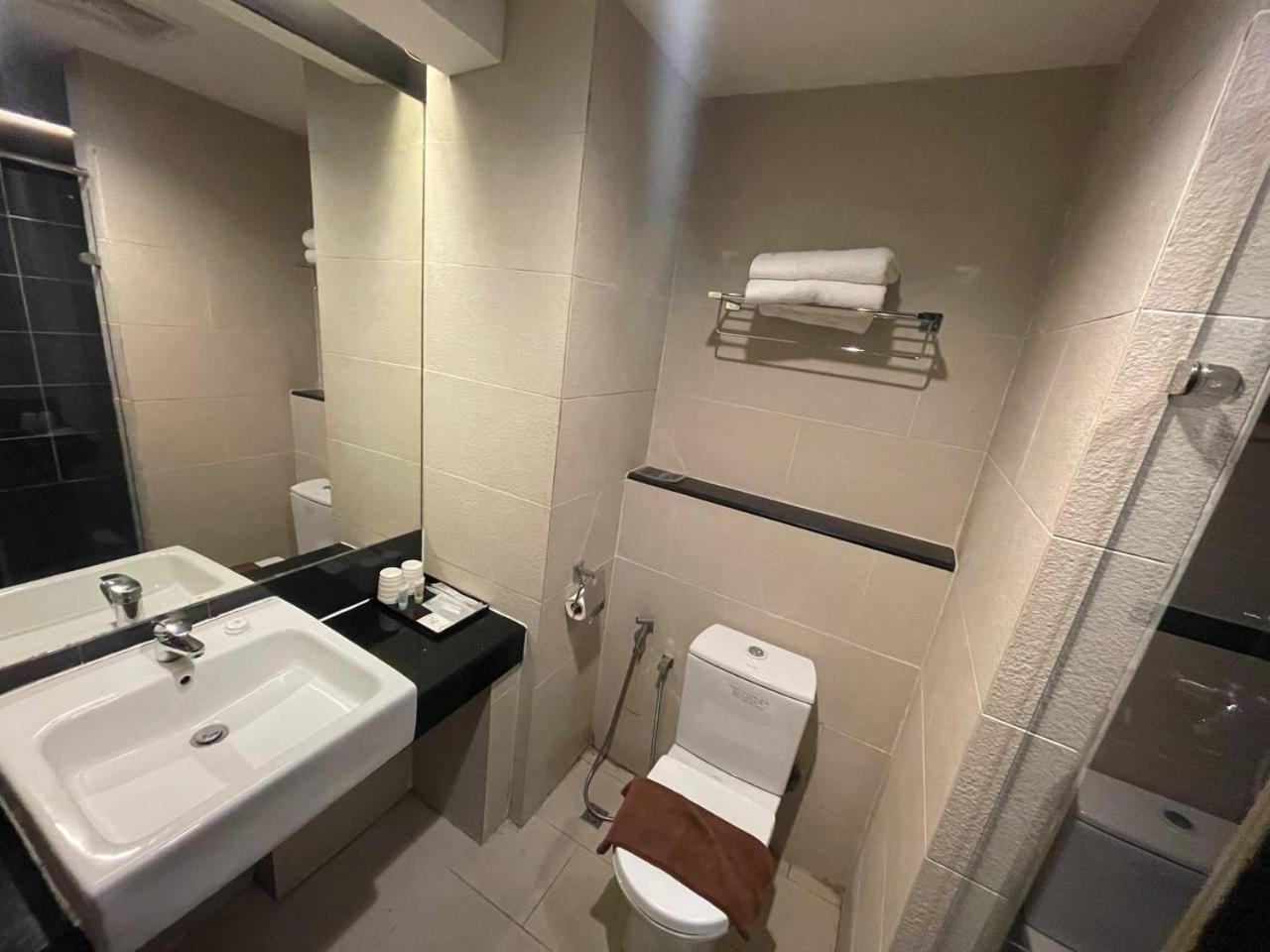 Hotel De Leon Lahad Datu Δωμάτιο φωτογραφία