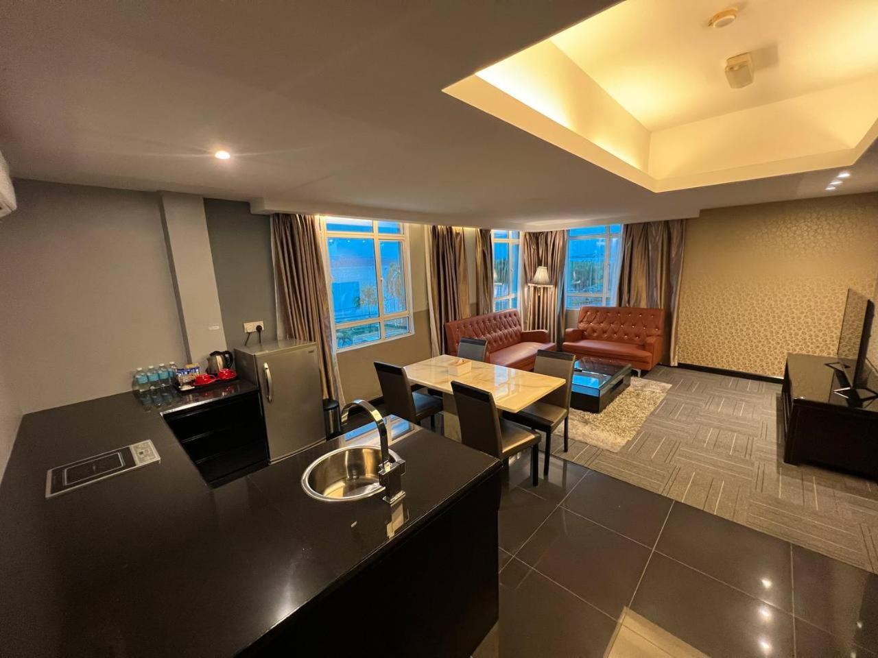 Hotel De Leon Lahad Datu Δωμάτιο φωτογραφία